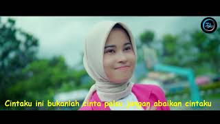 Download lagu Papinka - Siapa Dia (Lirik) mp3