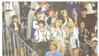 台湾チアに“国内人気No.１チア”が合流→ビジョンに映り満員御礼ドーム観衆は大興奮！ 熱烈応援パワーで侍Jを猛追【プレミア12】