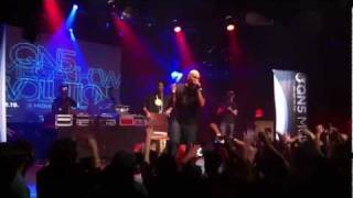 Porcelain by Tonedeff (2011 QN5 Megashow - Evolution)