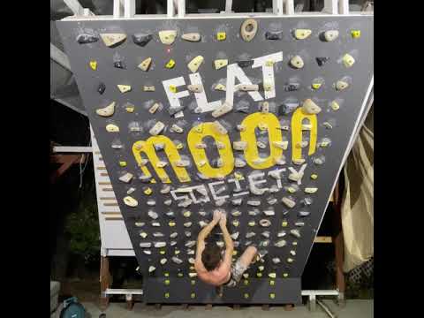 Hustle And Flo (7B / V8) | 2019 Moonboard Benchmarks