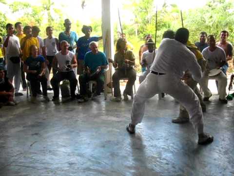 Capoerando 2012 - Mestre Cobra Mansa e Mestre Jogo de Dentro