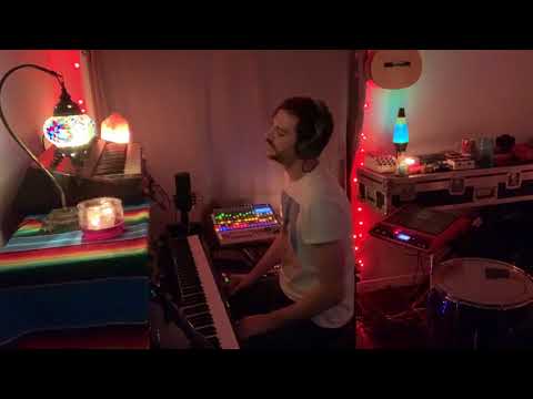 Bayonne - I Know - #StayHome and Loop #WithMe