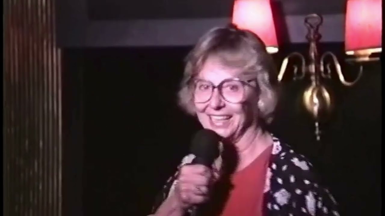 Faith Stewart Gordon introduces Ellen Kaye - “Here I Am” - Cabaret! at the Russian Tea Room