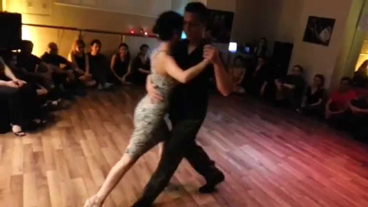 Bora Turgut & Yasmin - Ella es asi