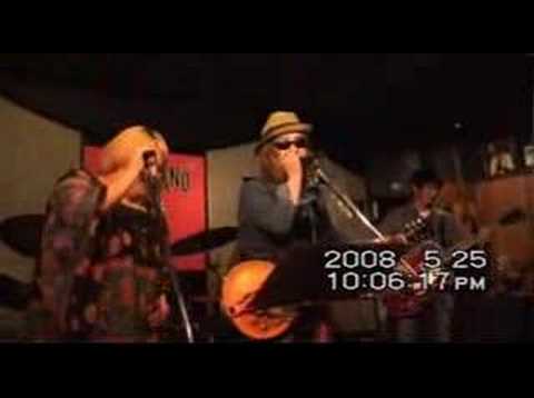NEIL YOUNG KEEP ON ROCKIN` IN THE FREE WORLD IKEDA YOUNG　SINGING　池田ヤング