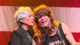 Jesse Wells and Joan Baez “No Kings”