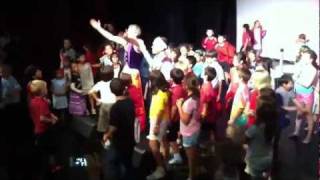 Scotty & Lulu at Discovery College.