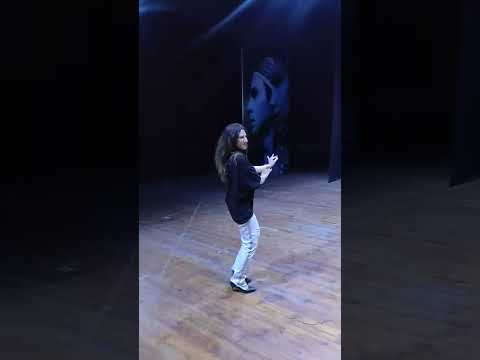 Natalia Trigo - Reda Troupe-inspired dance improvisation after watching their show - 2022