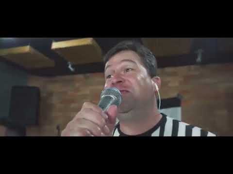 Hino do 13 em ritmo de samba