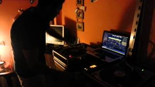 Dj Saiko: Electro-Scratch pioneer djm-909