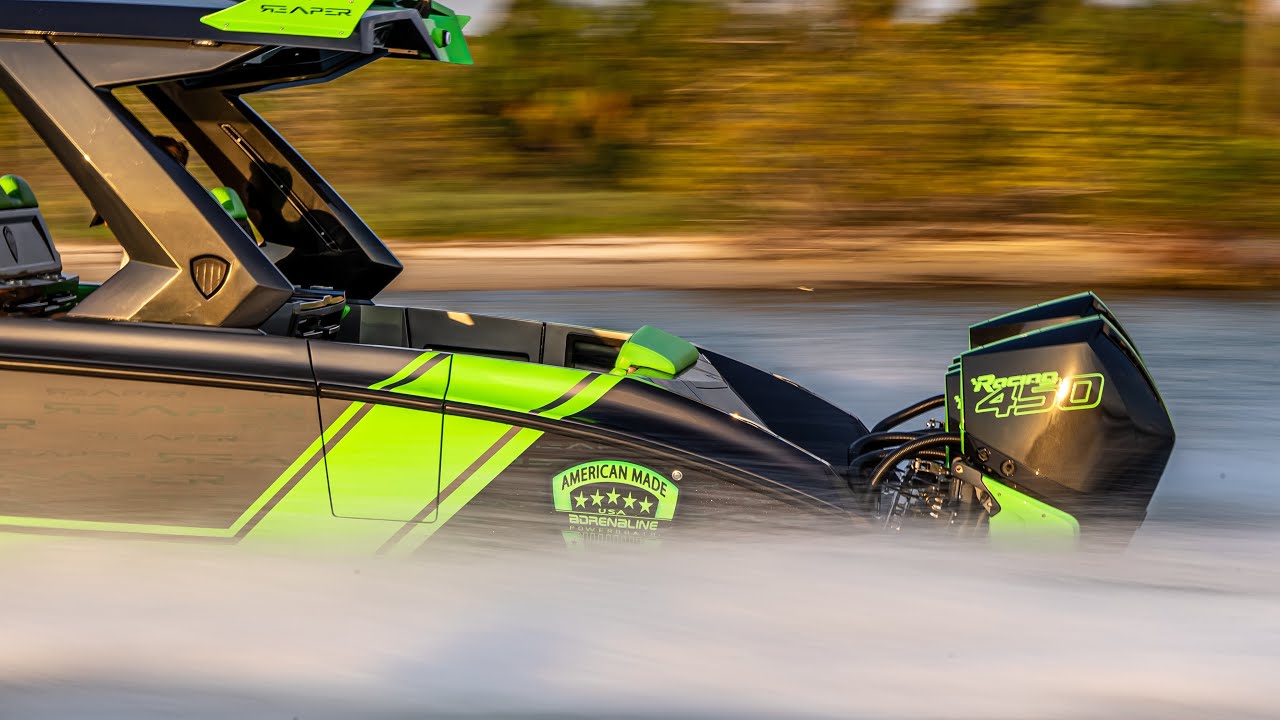Adrenaline Reapers ripping it through Jupiter Inlet.