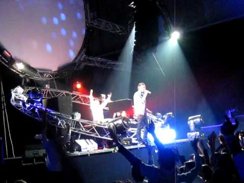 Roger Shah feat. Chris Jones @ QievDance (05-12-2009)