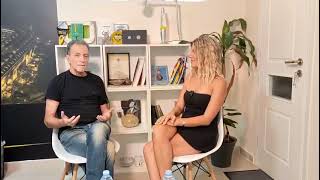 Ο Κώστας Μπίγαλης ΕΡΧΕΤΑΙ στο enwsi.gr και στην Έλενα Πολυχρονοπούλου!