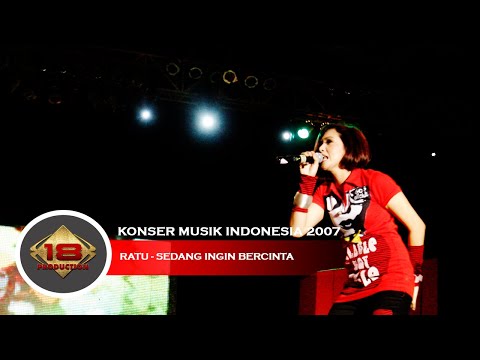 Ratu feat Ahmad Dhani - Sedang Ingin Bercinta @Jakarta 20 Februari 2006