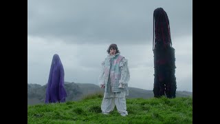Video thumbnail of "Aldous Harding - Zoo Eyes (Official Video)"