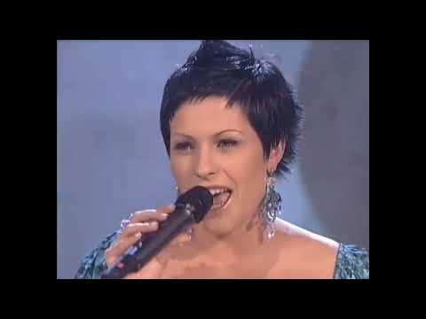 Nuška Drašček - "Nora sem, da te ljubim" (EMA 2006)