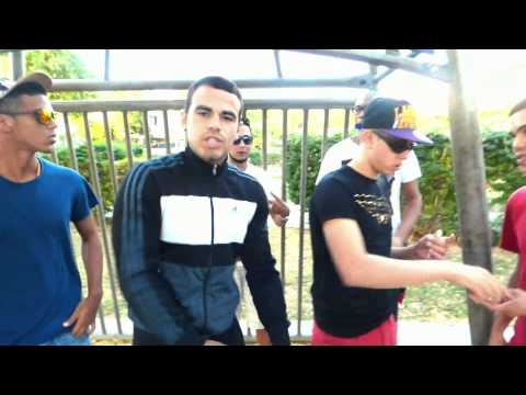 N'Dji - L'HISTOIRE UN GAR DA COUR (Clip officiel).Rap974