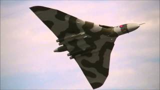 preview picture of video 'Vulcan Festival of Flight 2014 NEWCASTLE NORTHERN IRELAND'