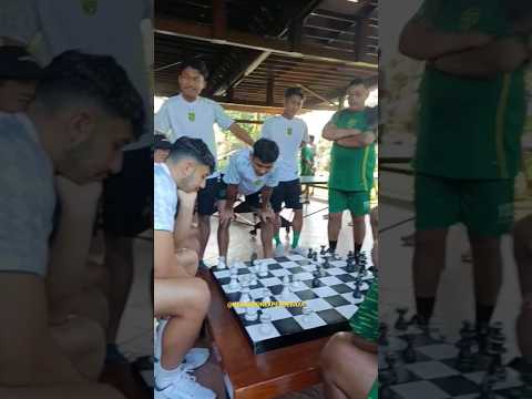 ADU SEKAK "BROWN VS RIPAL"  #persebaya #kabarbonekpersebaya #bonek