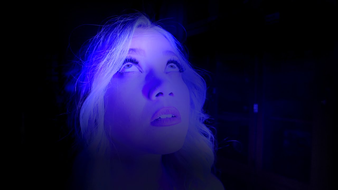 ALieN GoDDeSS - TRAiLeR