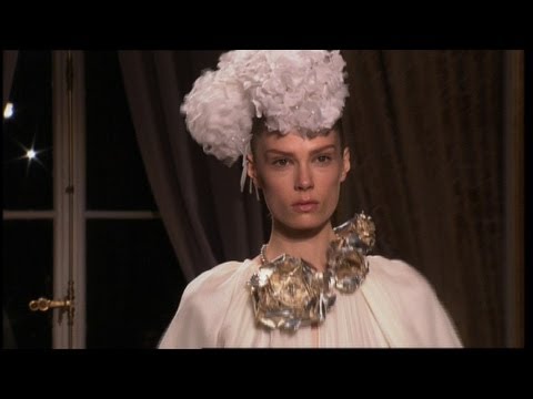 Haute Couture Trend Flower Power Spring/Summer 2012