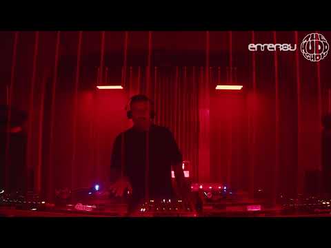 Javier Carballo | themuddshow x enrenou artists x Les Enfants Brillants