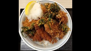 安くて旨い！我らのかつや！新メニュー　まぐろカツとささみカツの合盛り丼