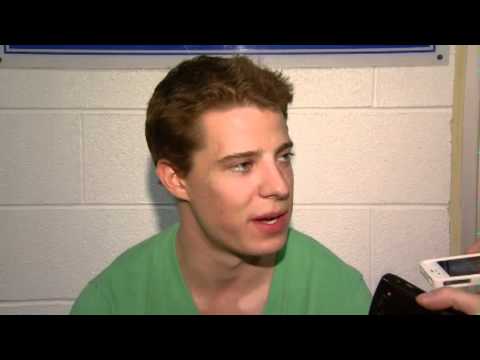 Marlies Locker Clean Out: Matt Frattin