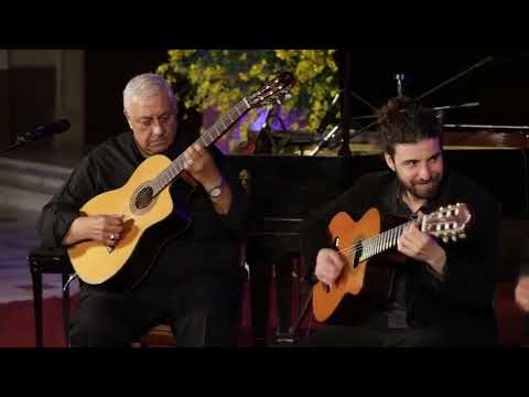 Julio Cobelli y sus guitarras interpretan "Violín de Becho" y "La Cumparsita"