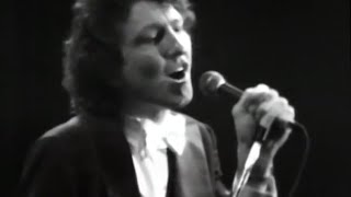 The Tubes - Stand Up And Shout - 6/1/1975 - Winterland (Official)