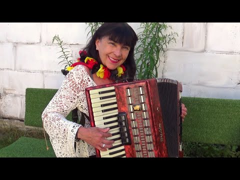 'HAWAII- POŚRÓD GÓR HAWAJ' , 'PIWNICZKA',' PALULA  PALOMA'  -  WIESIA DUDKOWIAK