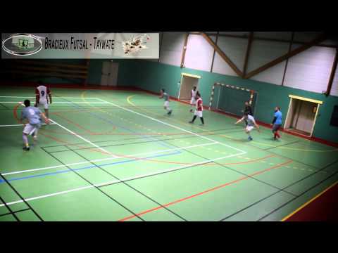 (2015/2016)match amical (26/09/2015)  Bracieux F - Taymate d'Wawal
