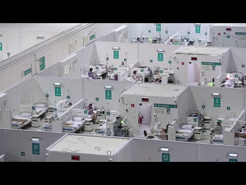 莫斯科冰場變身醫院 (Moscow ice arena transforms into hospital)