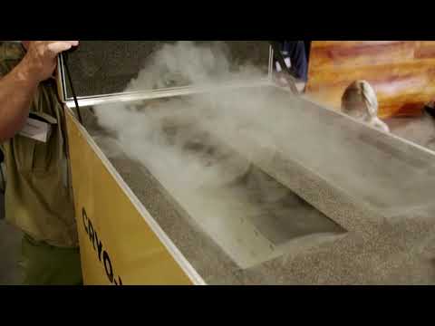 昱輝推出超低溫移動式冰櫃。 (Renergen launches ultra-cold mobile freezer)