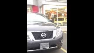 preview picture of video '2013 Pathfinder Walkaround! North Plainfield Nissan'