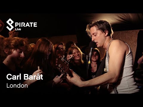 Carl Barât ft. BlackWaters - Don't Look Back Into the Sun | Pirate Live