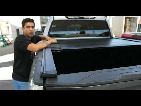2022 Toyota Tundra Retractable Tonneau Cover