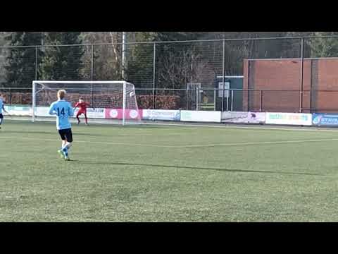 VOETBALWEDSTRIJD TUSSEN V.V.DIEREN5 SC WESTERVOORT DOELPUNTEN VAN SC WESTERVOORT 1-3