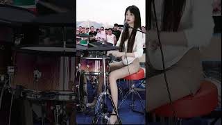 Download lagu 佩君沉浸式鼓乐翻奏节奏层层推进强烈律动带来一场热血听觉享受 #架子鼓演奏 #女鼓手打鼓 #DrumCover #DrumSolo #LiveDrumming mp3 Download lagu 佩君沉浸式鼓乐翻奏节奏层层推进强烈律动带来一场热血听觉享受 #架子鼓演奏 #女鼓手打鼓 #DrumCover #DrumSolo #LiveDrumming mp3