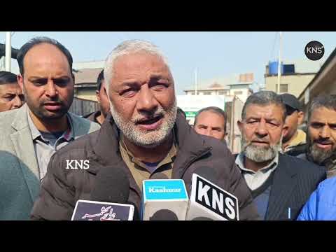 MLA Sopore Irshad Rasool Kar visits Industrial Estate Sopore, interacts wit...