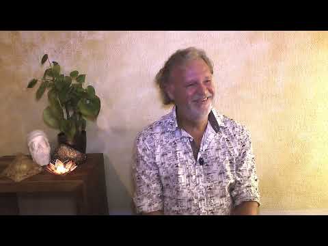 Manik "The West knows only therapy, not spirituality" Satsang excerpt