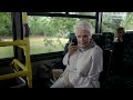 Tracey Ullman's Show S01e06 - Dame Judi Dench - Bus