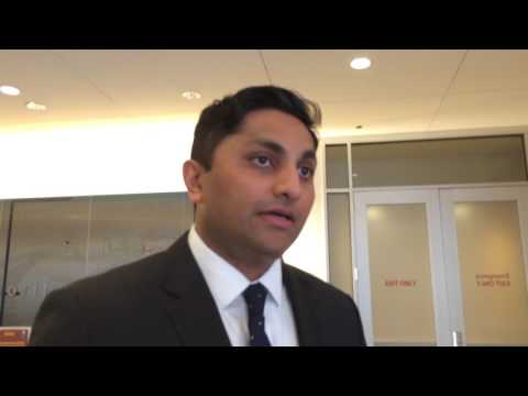 Ald. Ameya Pawar on the No. 11 Lincoln Ave. bus