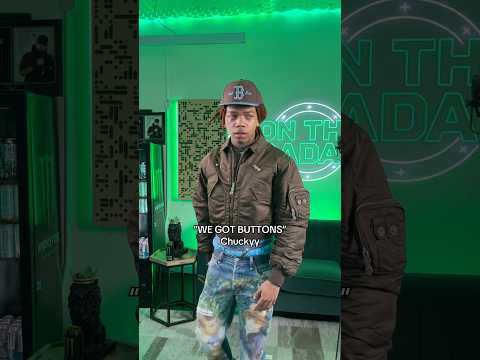 what you on 😂😂 mic performance otw 👁️ #chuckyy #shorts