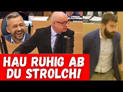 Ulrich Siegmund amüsiert sich köstlich, als sein Kollege GRÜNENCHEF aus dem Saal bugsiert!