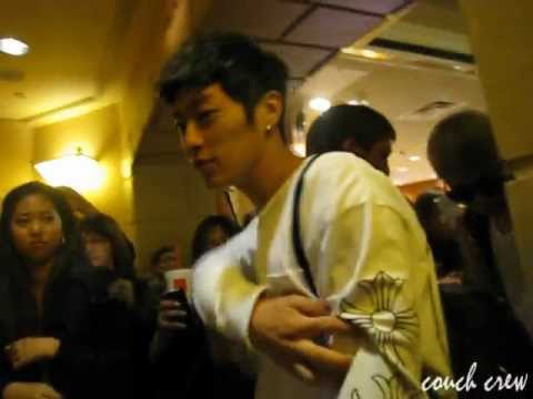 111126 Beast Dujun + Junhyung @ MGM Grand, Las Vegas