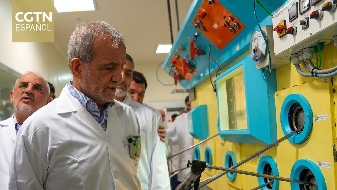 El presidente de Irán promete su pleno apoyo a la industria nuclear "pacífica"