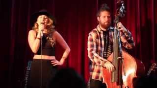 Haley Reinhart & Casey Abrams - All About That Bass