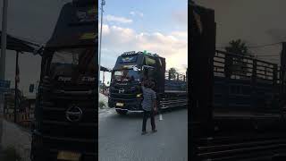 Download lagu Hino 500 SRK Trans 🙌 #shorts #truck #viral mp3