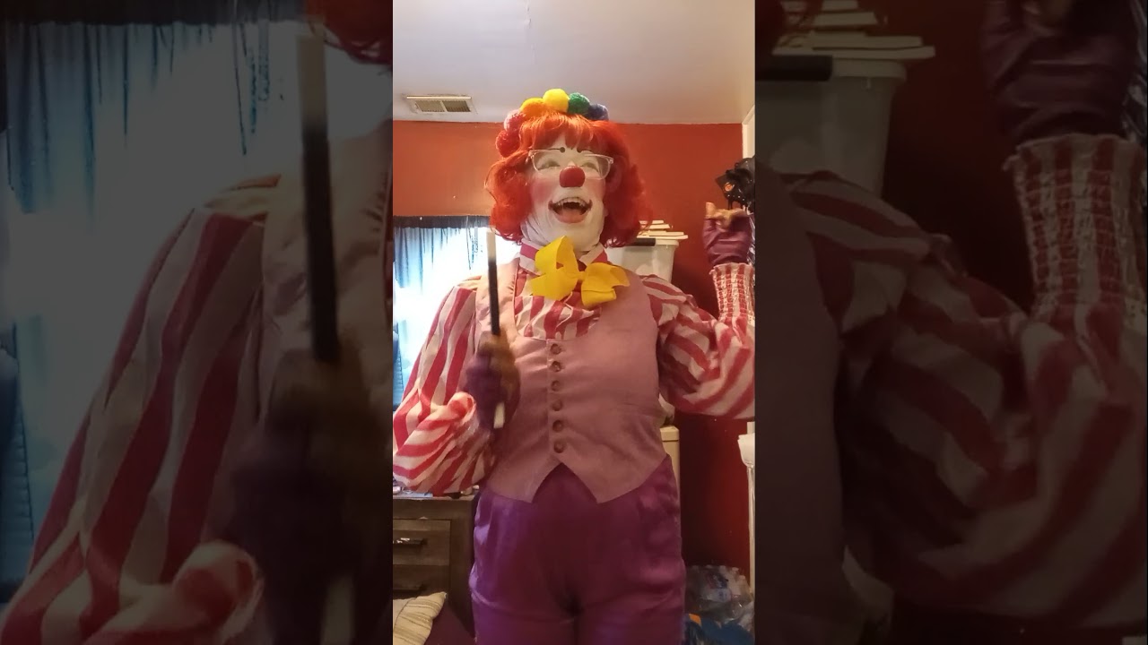 Promotional video thumbnail 2 for Doree the Clown